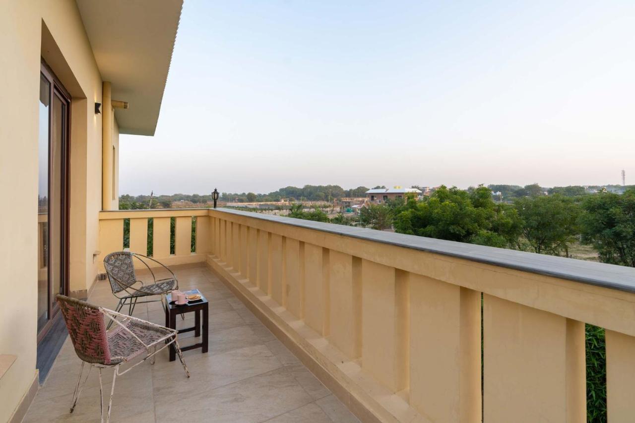 Bliss In The Woods By Veo - Part Of Stayvista Dhauj Exterior photo