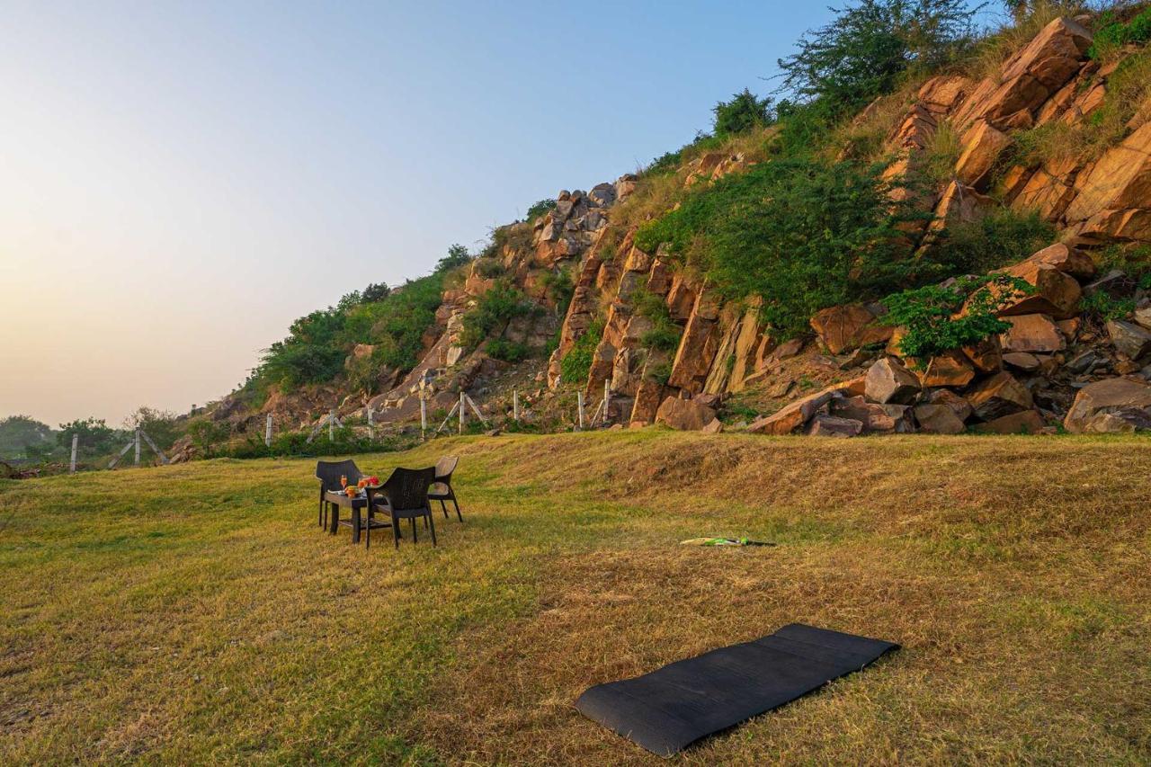 Bliss In The Woods By Veo - Part Of Stayvista Dhauj Exterior photo