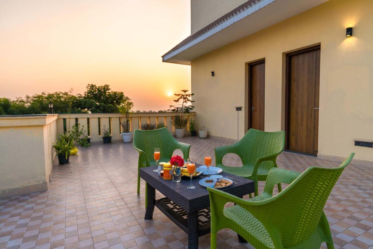 Bliss In The Woods By Veo - Part Of Stayvista Dhauj Exterior photo